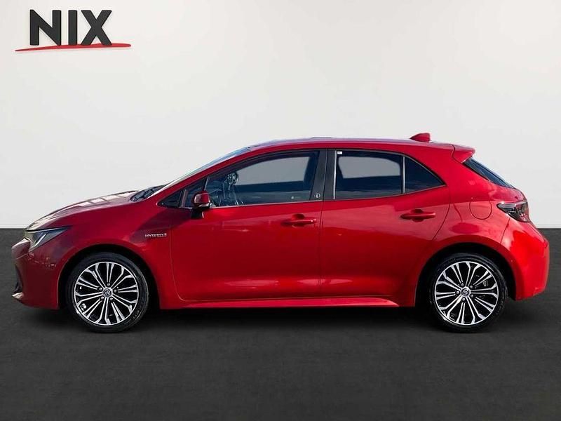 Gebraucht Toyota Corolla Team 122 PS (89 kW) 2020 Rot Limousine