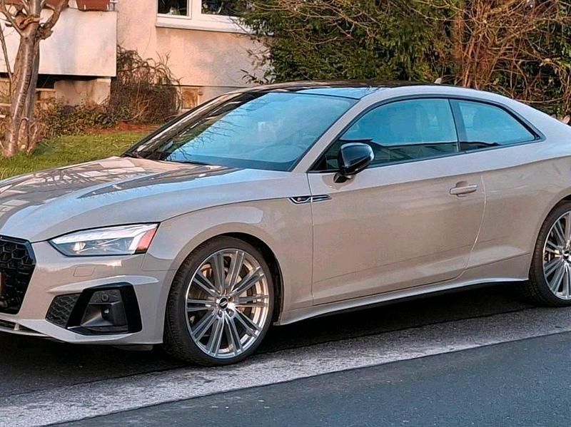 Usado Audi A5 S-Line 252 HP (185 kW) 2020 Cinzento Coupé