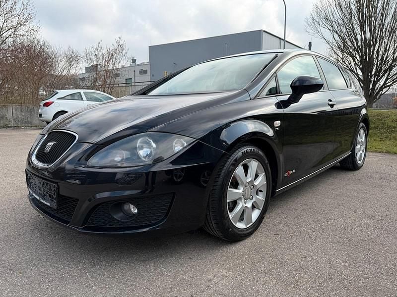 Gebraucht Seat Leon 125 PS (91 kW) 2011 Schwarz Kleinwagen