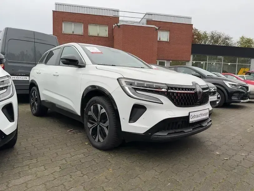 Gebraucht Renault Austral Equilibre 158 PS (116 kW) 2023 Arktis weiß SUV