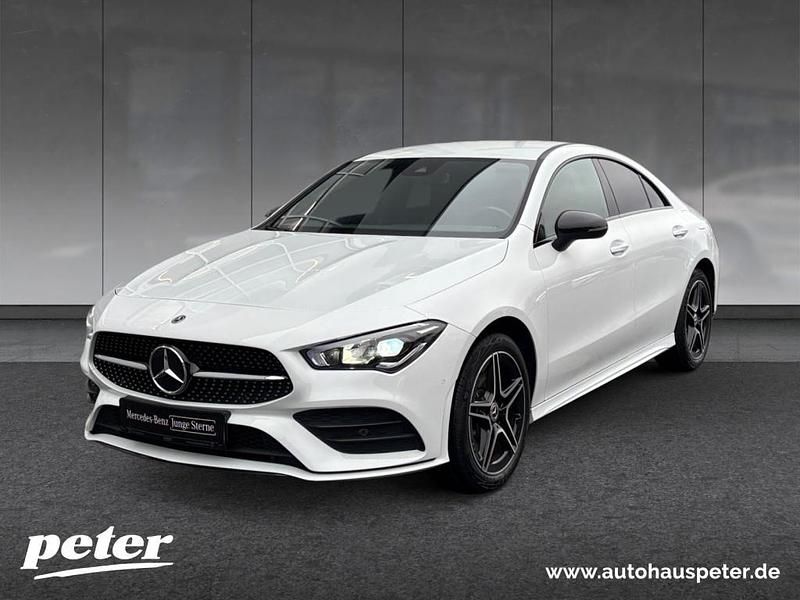 Weiß Gebraucht 2021 Mercedes CLA250e AMG Limousine | 29.310 € (Guter Preis) - Bild 1/4