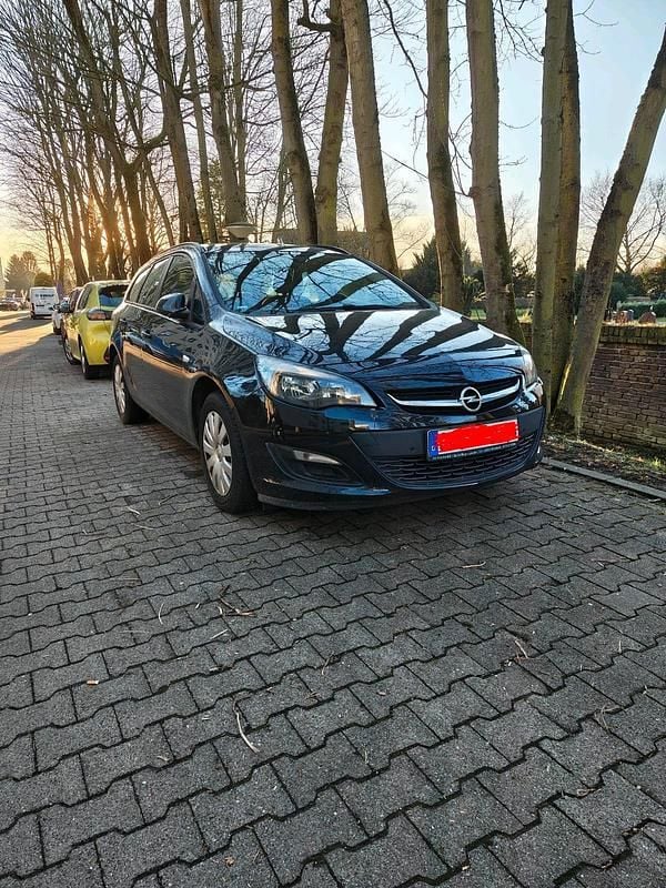 Gebraucht Opel Astra 165 PS (121 kW) 2015 Schwarz Kombi