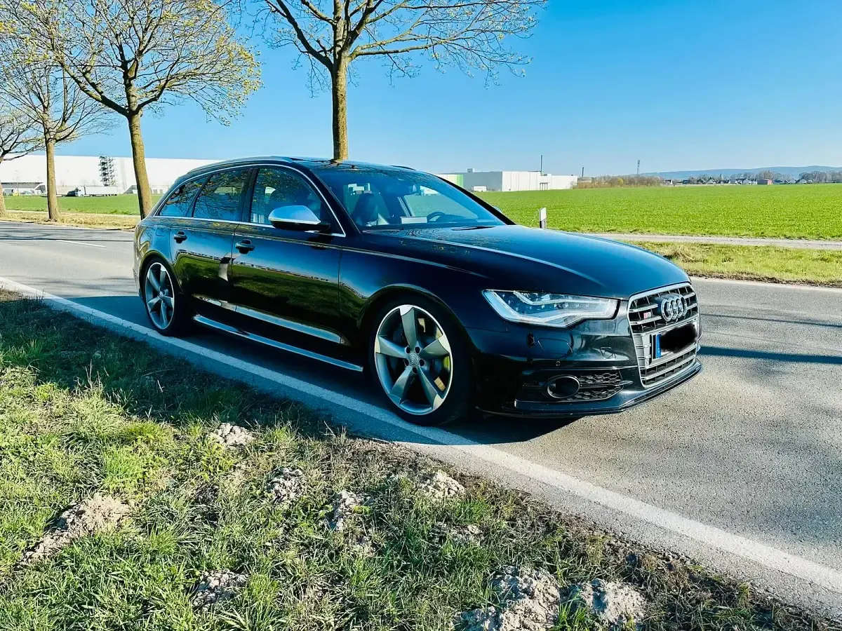 Usata Audi S6 420 CV (308 kW) 2012 Nero Station wagon