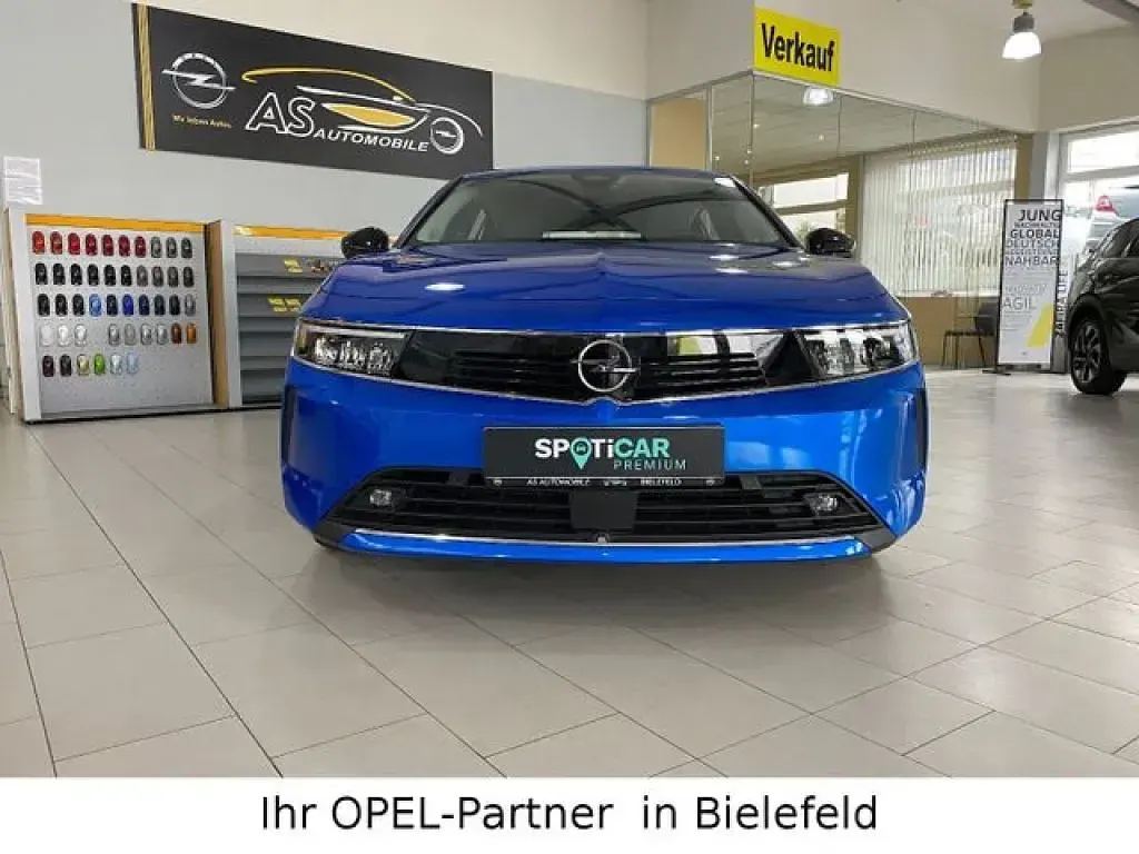Gebraucht Opel Astra Edition 110 PS (80 kW) 2022 Kobalt blau/vertigo blau (metallic) Kleinwagen