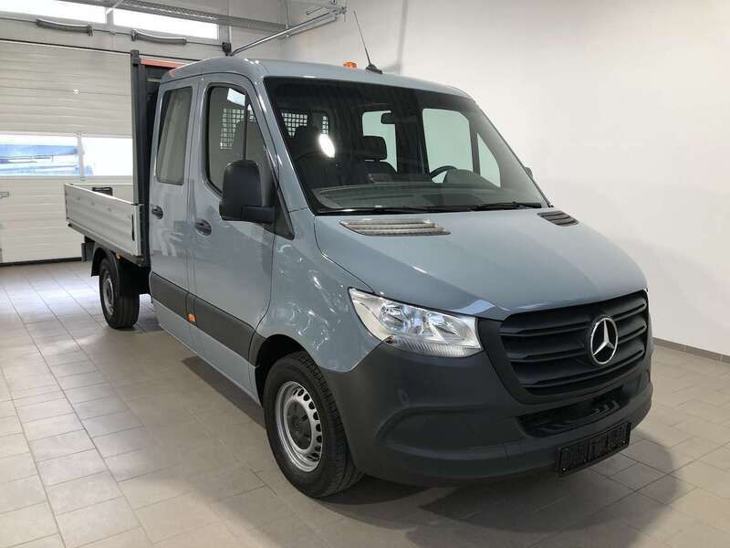 Gebraucht Mercedes Sprinter 114 PS (83 kW) 2020 Grau Van