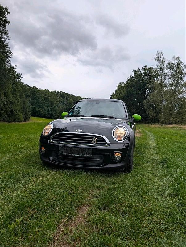 Schwarz Gebraucht 2012 Mini ONE Brick Lane Kleinwagen | 9.500 € - Bild 1/4