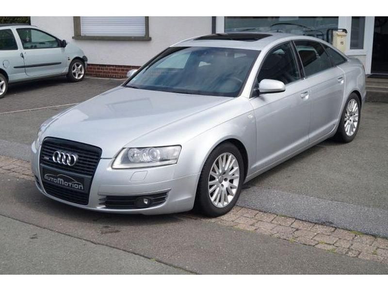 Silbersee/lichtsilber (metallic) Gebraucht 2005 Audi A6 S-Line Limousine | 5.890 € - Bild 1/4