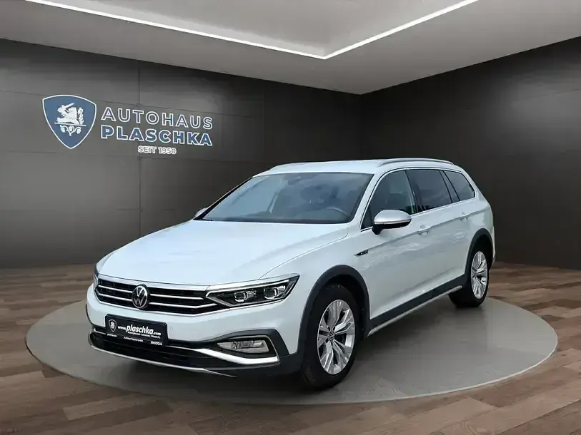 Gebraucht VW Passat 200 PS (147 kW) 2024 Kombi