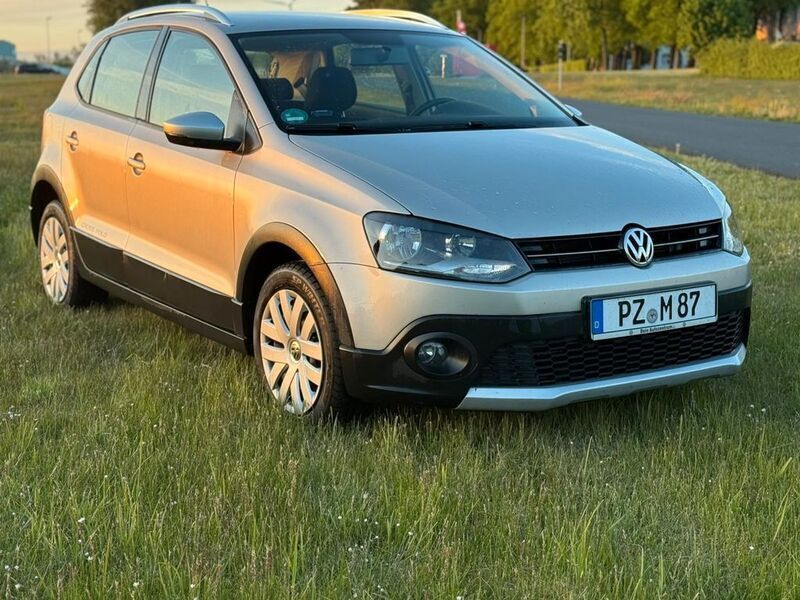 Gebraucht 2012 VW Polo Cross Kleinwagen | 9.999 € (Etwas zu teuer) - Bild 1/4