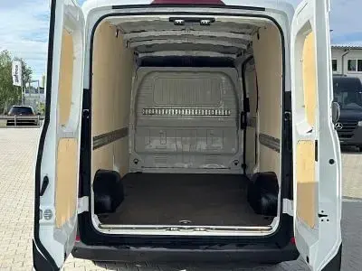 Gebraucht Maxus V90 147 PS (108 kW) 2024 Weiß Van