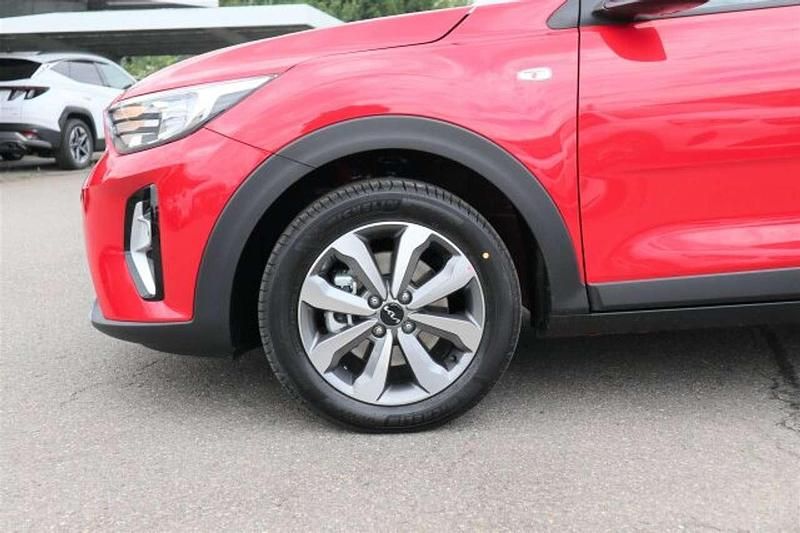 Neu Kia Stonic 101 PS (74 kW) 2025 Signal red m SUV