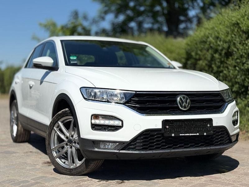 Weiß Gebraucht 2019 VW T-Roc Basis SUV | 14.999 € (Guter Preis) - Bild 1/4