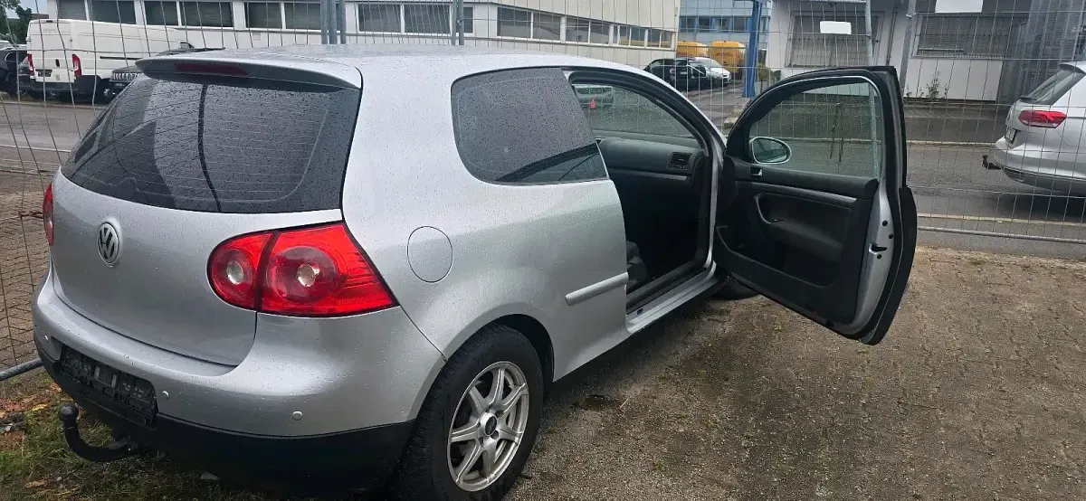 Gebraucht VW Golf V Edition 140 PS (102 kW) 2007 Silber Kombi