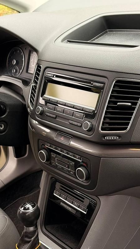 Gebraucht Seat Alhambra 150 PS (110 kW) 2011 Silber Van / Kleinbus