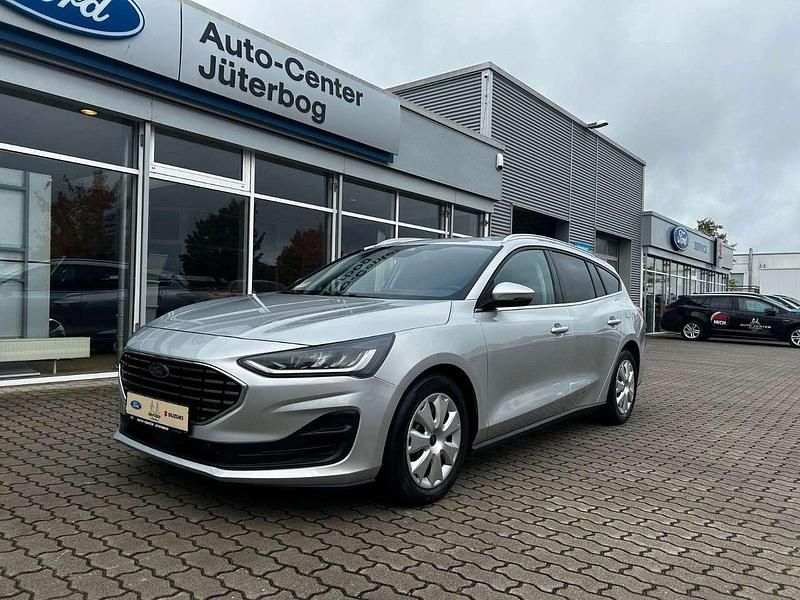 Używany Ford Focus Titanium X 120 KM (88 kW) 2022 Srebrny Kombi