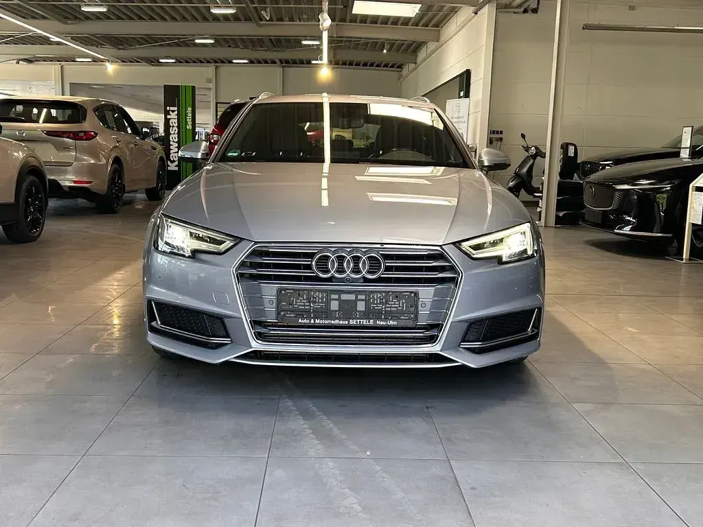Gebraucht Audi A4 Sport 150 PS (110 kW) 2019 Silber Kombi