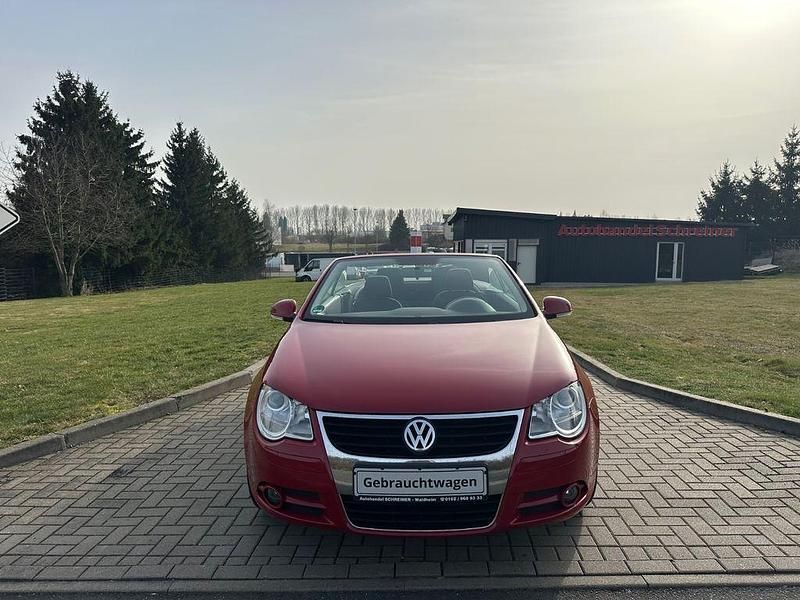 Gebraucht VW Eos 116 PS (85 kW) 2006 Rot Cabrio