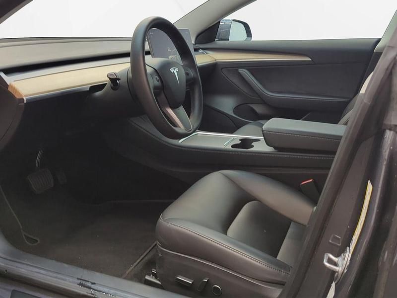 Gebraucht Tesla Model 3 Standard Range 239 kW (325 PS) 2022 Grau Limousine