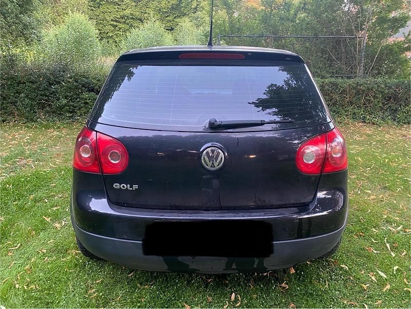Schwarz Gebraucht 2007 VW Golf V Kleinwagen | 1.500 € (Superpreis) - Bild 1/4