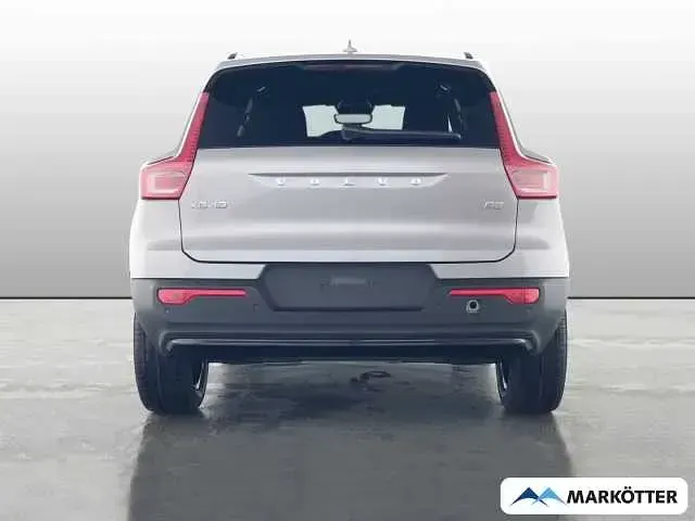 Gebraucht Volvo XC40 120 PS (88 kW) 2025 SUV