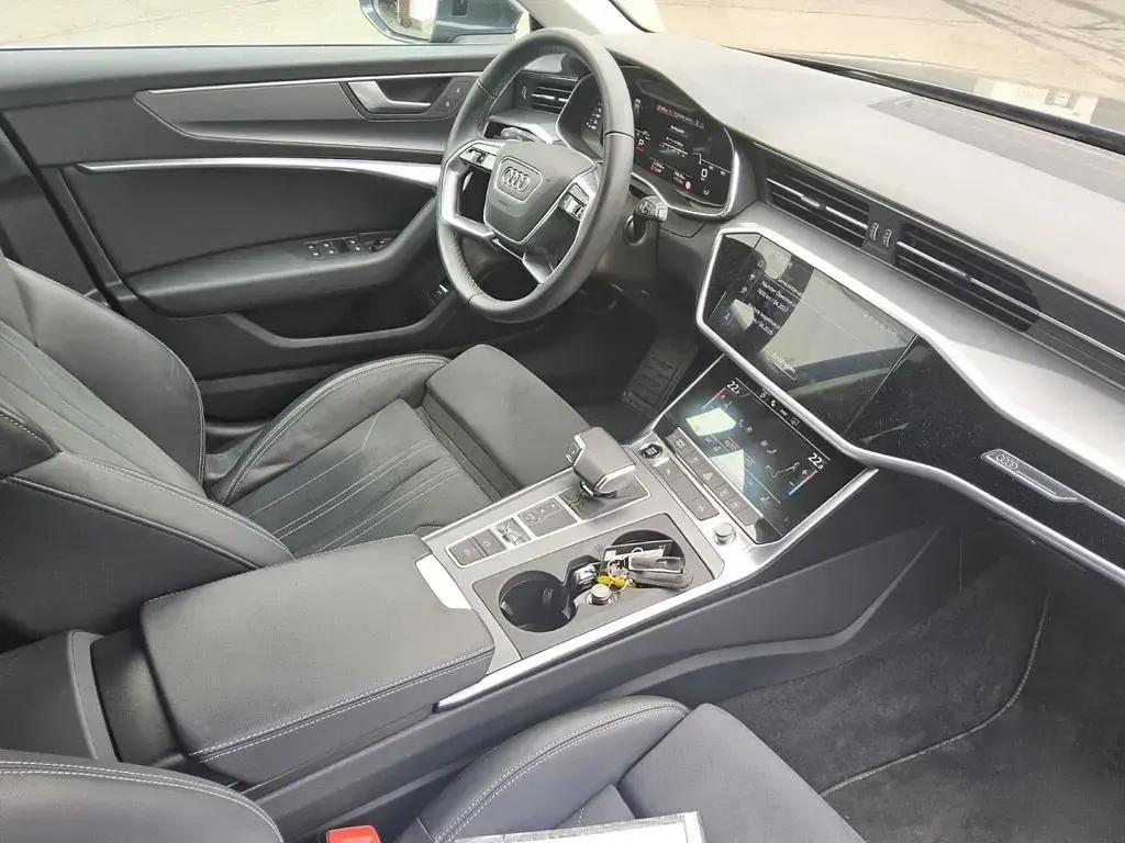 Gebraucht Audi A6 Advanced 204 PS (150 kW) 2024 H1 manhattangrau metallic Kombi