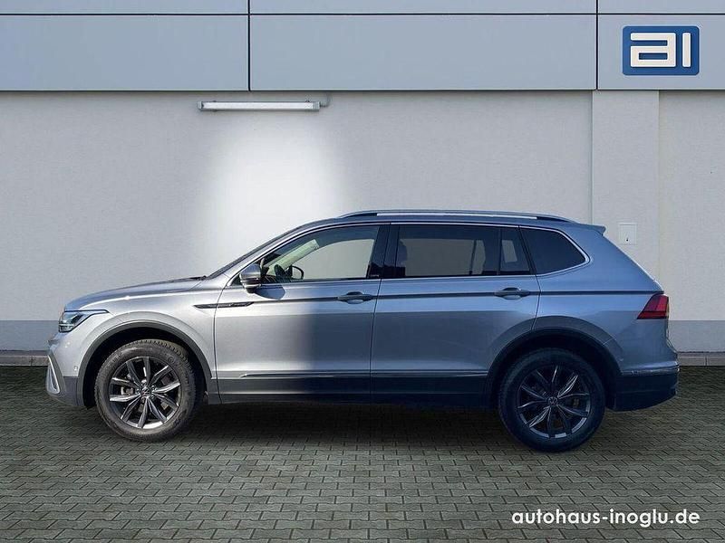 Gebraucht VW Tiguan Allspace Move 200 PS (147 kW) 2024 Silber SUV