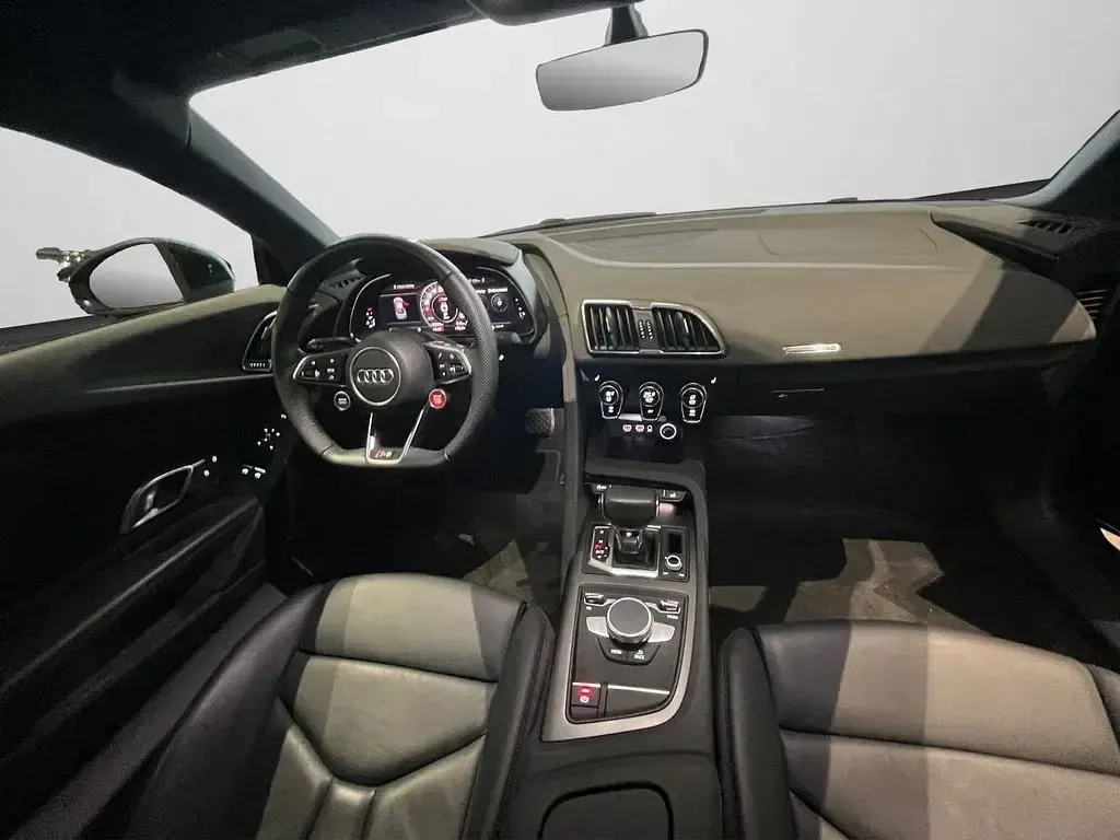 Używany Audi R8 Coupé Advanced Plus 540 KM (397 kW) 2021 Czarny Coupe