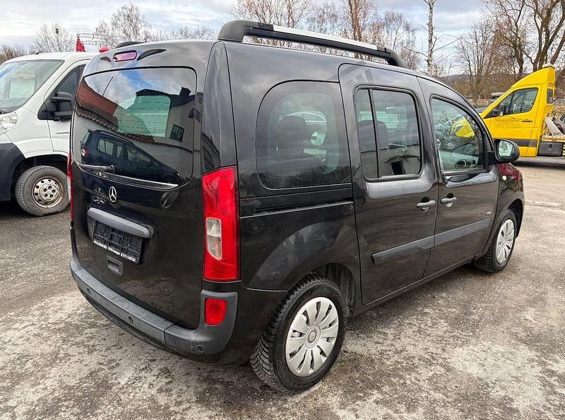 Gebraucht Mercedes Citan 111 110 PS (80 kW) 2016 Schwarz Kombi