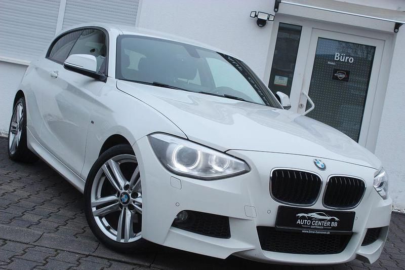 Gebraucht BMW 116 M Sport 136 PS (100 kW) 2014 Weiß Kleinwagen