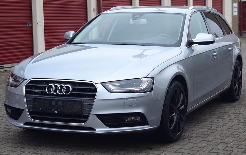 Gebraucht Audi A4 Ambiente 150 PS (110 kW) 2015 Grau Kombi