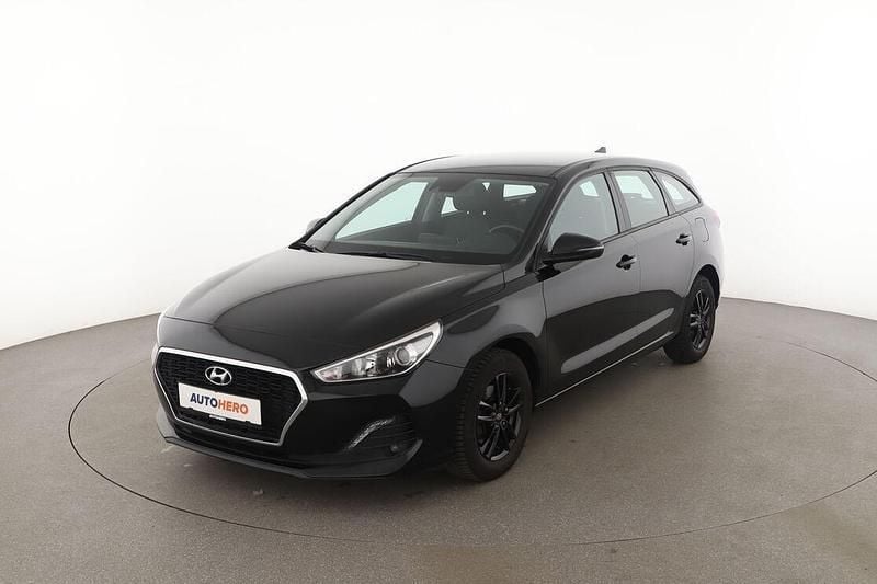 Schwarz Gebraucht 2020 Hyundai i30 YES! Kombi | 12.920 € (Guter Preis) - Bild 1/3