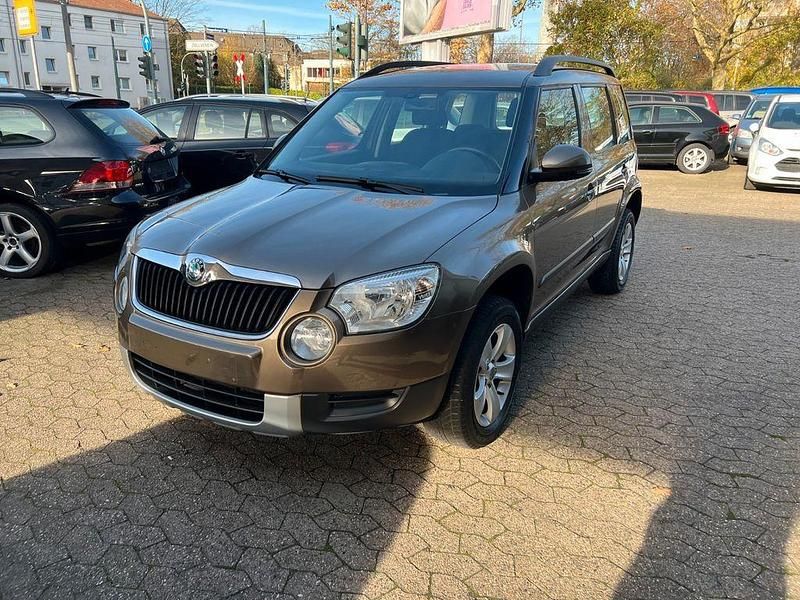 Gebraucht Skoda Yeti Ambition 105 PS (77 kW) 2013 Braun SUV