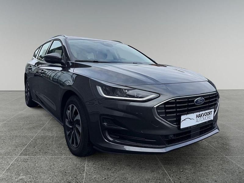 Gebraucht Ford Focus Titanium 155 PS (114 kW) 2024 Magneticgrau metallic Kombi