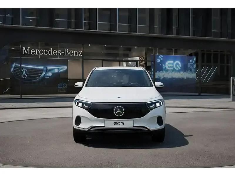 Gebraucht Mercedes EQA250+ Progressive 139 kW (190 PS) 2025 Weiss unilack polarweiß SUV