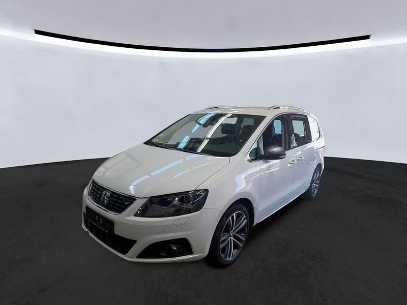 Pure white Gebraucht 2020 Seat Alhambra FR-Line Van / Kleinbus | 29.829 € (Fairer Preis) - Bild 1/4