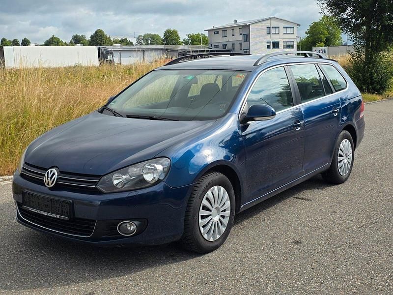 Gebraucht VW Golf Highline 122 PS (89 kW) 2011 Blau Kombi