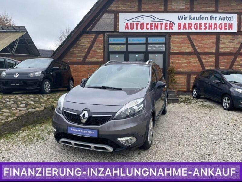 Grau Gebraucht 2014 Renault Scénic III Bose Edition Van / Kleinbus | 9.999 € (Teuer) - Bild 1/4