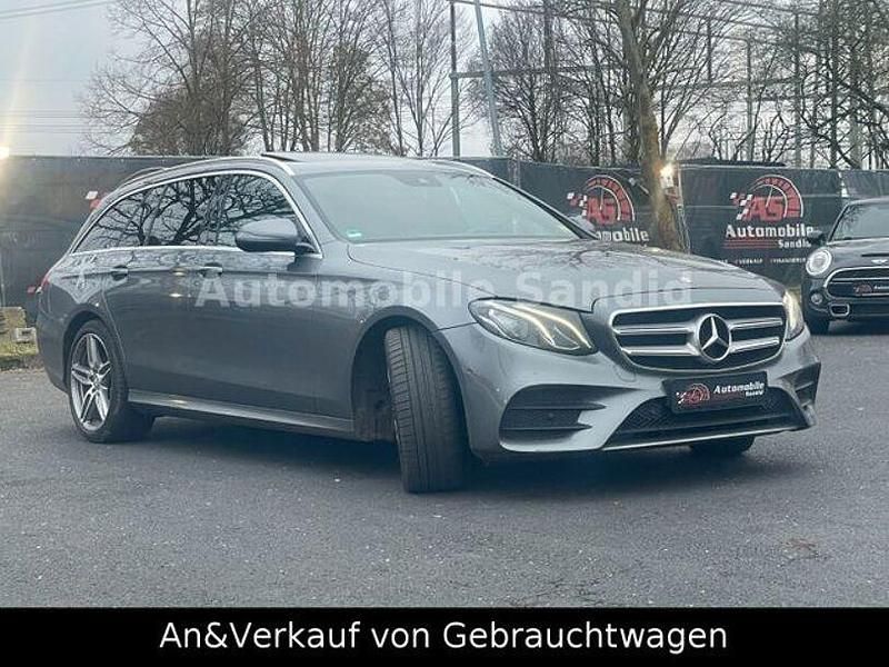 Gebraucht Mercedes E220 AMG 194 PS (142 kW) 2017 Selenitgrau Kombi