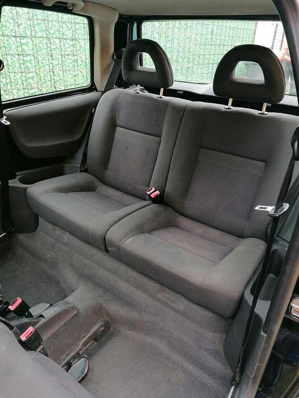 Gebraucht VW Lupo 101 PS (74 kW) 2002 Schwarz Kleinwagen