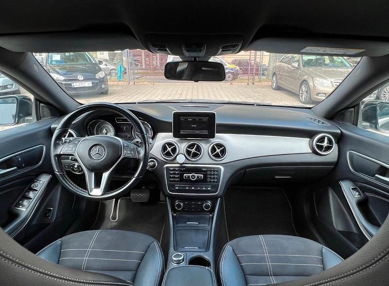 Gebraucht Mercedes CLA180 109 PS (80 kW) 2014 Schwarz Limousine