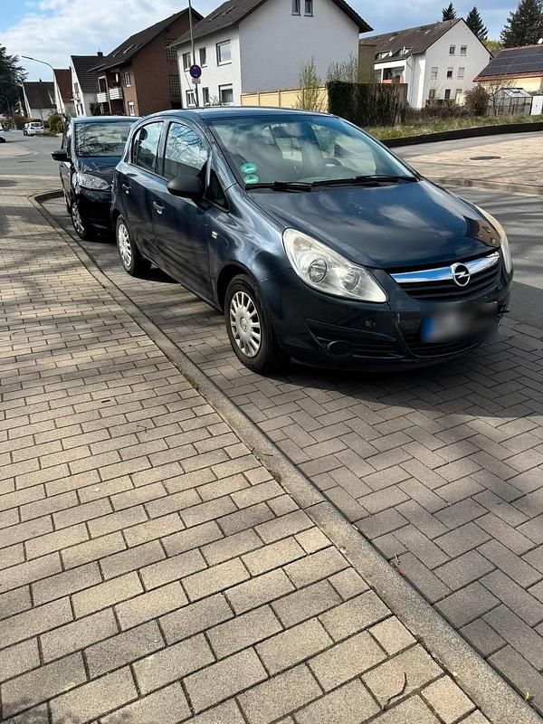 Gebraucht Opel Corsa 85 PS (62 kW) 2010 Andere farben Kleinwagen