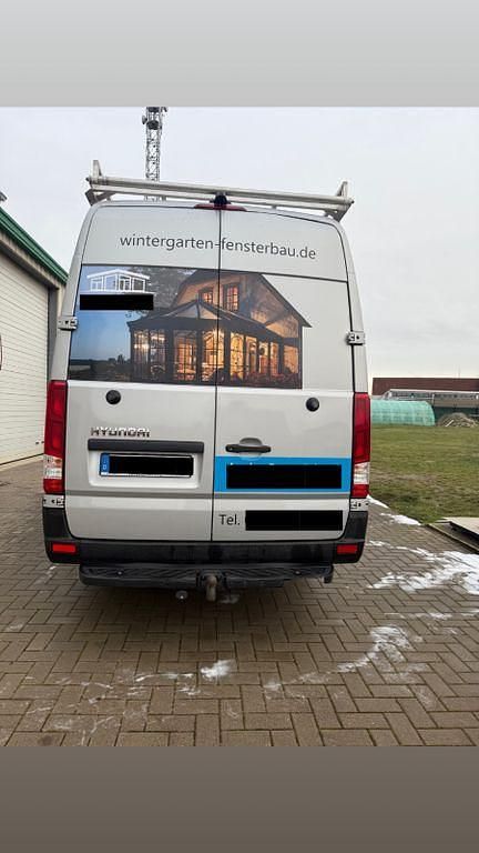 Gebraucht Hyundai H 350 150 PS (110 kW) 2017 Grau Van