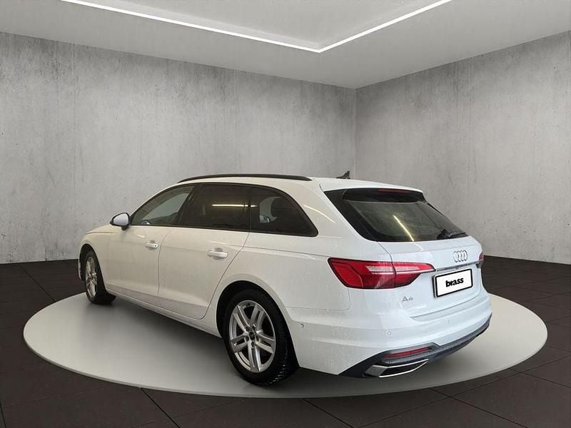 Gebraucht Audi A4 Ambiente 204 PS (150 kW) 2023 Ibisweiß Kombi