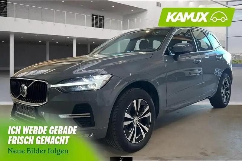 Gebraucht Volvo XC60 197 PS (144 kW) 2022 Silber / grau SUV