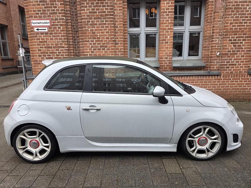 Gebraucht Abarth 500 140 PS (102 kW) 2012 Grau Cabrio