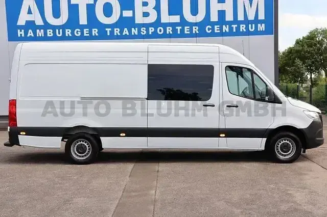 Gebraucht Mercedes Sprinter 150 PS (110 kW) 2024 Arktikweiß Van