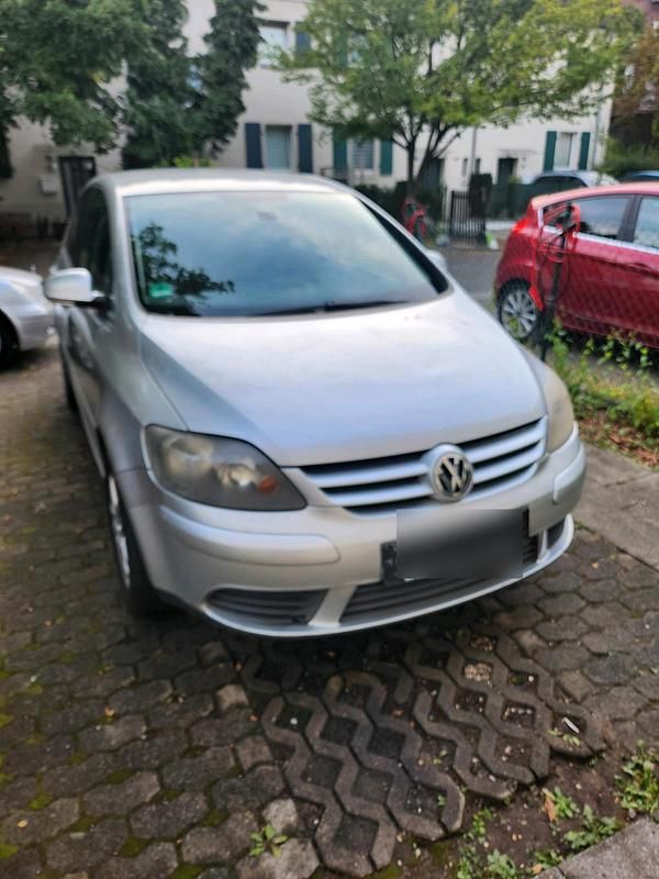 Silber Gebraucht 2007 VW Golf Plus Cross Van / Kleinbus | 1.300 € (Superpreis) - Bild 1/4