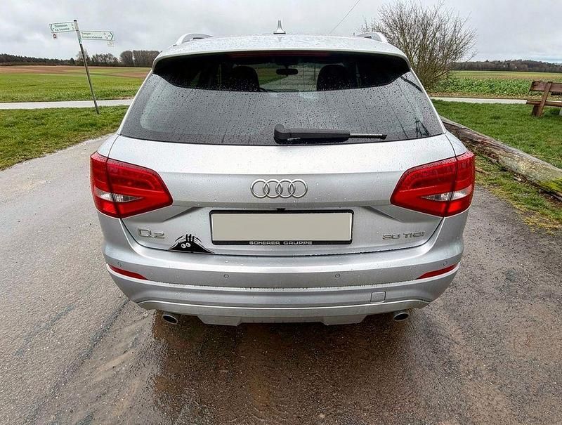 Gebraucht Audi Q2 116 PS (85 kW) 2019 Silber SUV