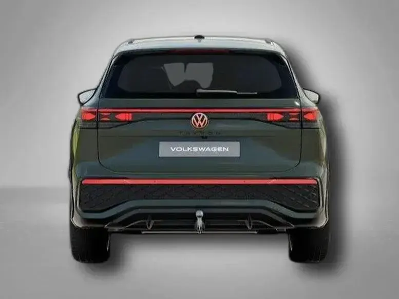 Gebraucht VW Tayron R-line 265 PS (194 kW) 2025 Cipressinogrün metallic SUV