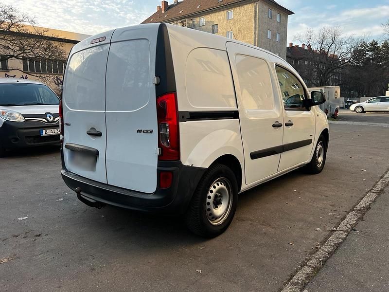 Gebraucht Mercedes Citan 111 110 PS (80 kW) 2015 Weiß Limousine